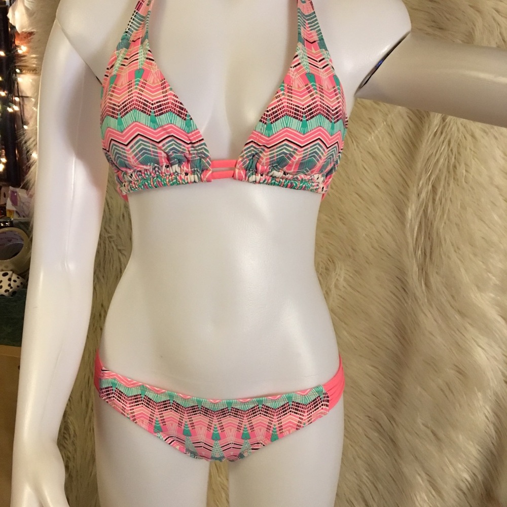 🧚🏻‍♀️🌸Hurley Swimsuit